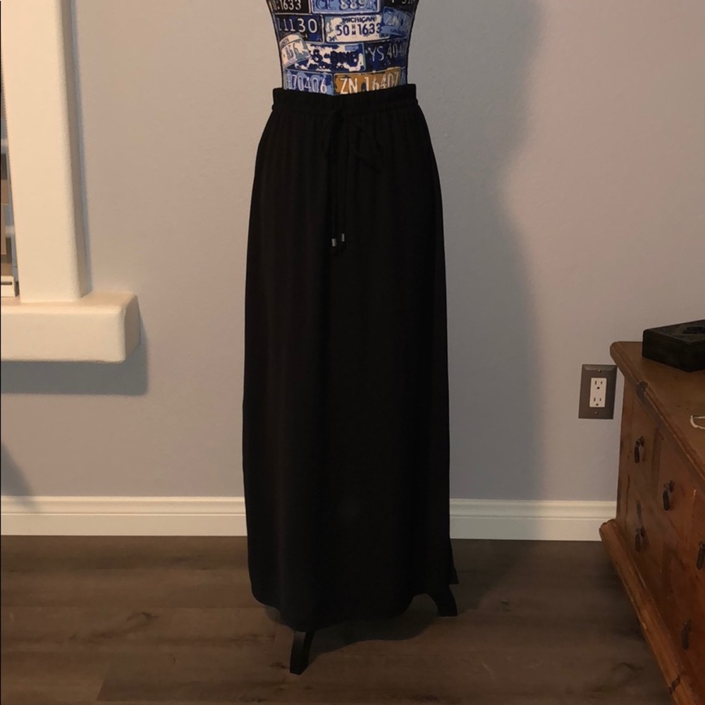 Fourteenth Place Long Full Length Skirt